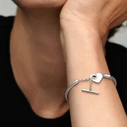 Bracelet Maille Serpent fermoir en T Cœur Pandora Moments