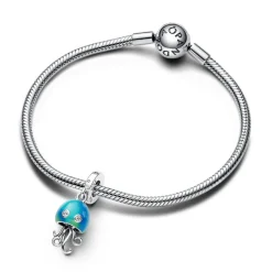 Charm Pendant Méduse Versicolore