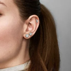 Clous d’oreilles Pandora Timeless rond scintillant