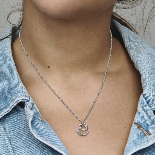 Collier avec Pendentif Pandora Moments - Cercles Ma Famille pour Toujours