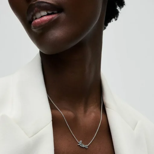 Collier Chaîne Love en Lettres Cursives Scintillant
