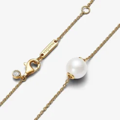 Collier femme métal doré à l'or fin avec perle et zircone Pandora Timeless 363167C01