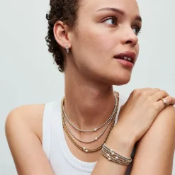Collier femme métal doré à l'or fin avec perle et zircone Pandora Timeless