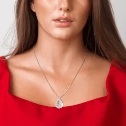 Collier orné de cristaux Swarovski