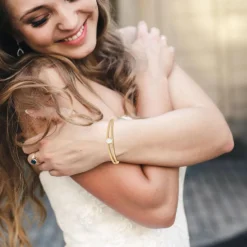 Jonc Femme So Charm - B4237-BLANC - Bracelet Mode Doré