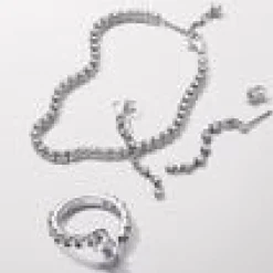 Pendants d’Oreilles Huit Pierres Scintillantes